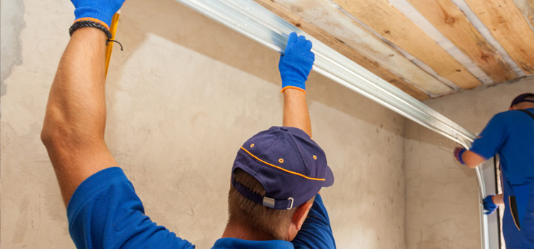 commercial overhead garage door repair in Fillmore